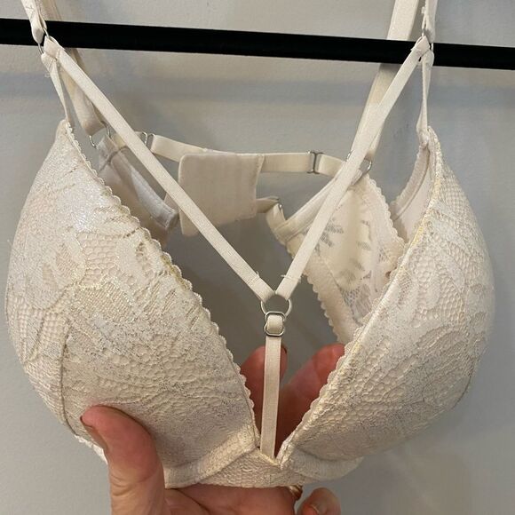 Victoria’s Secret Very Sexy Push-Up Bra Women Size 34D - Picture 4 of 8